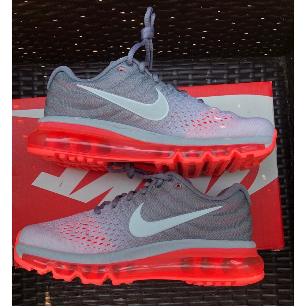 Nike Air Max “HOT LAVA” Size 6W